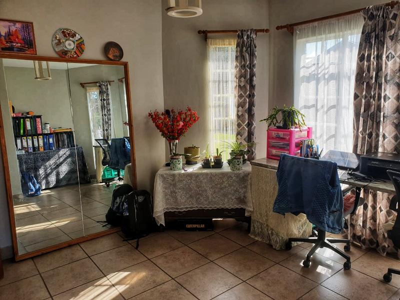 4 Bedroom Property for Sale in Miederpark North West